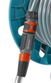 Dévidoir d'arrosage sur roue Gardena + tuyau 20m + 8 accessoire