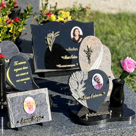 Plaques funéraires